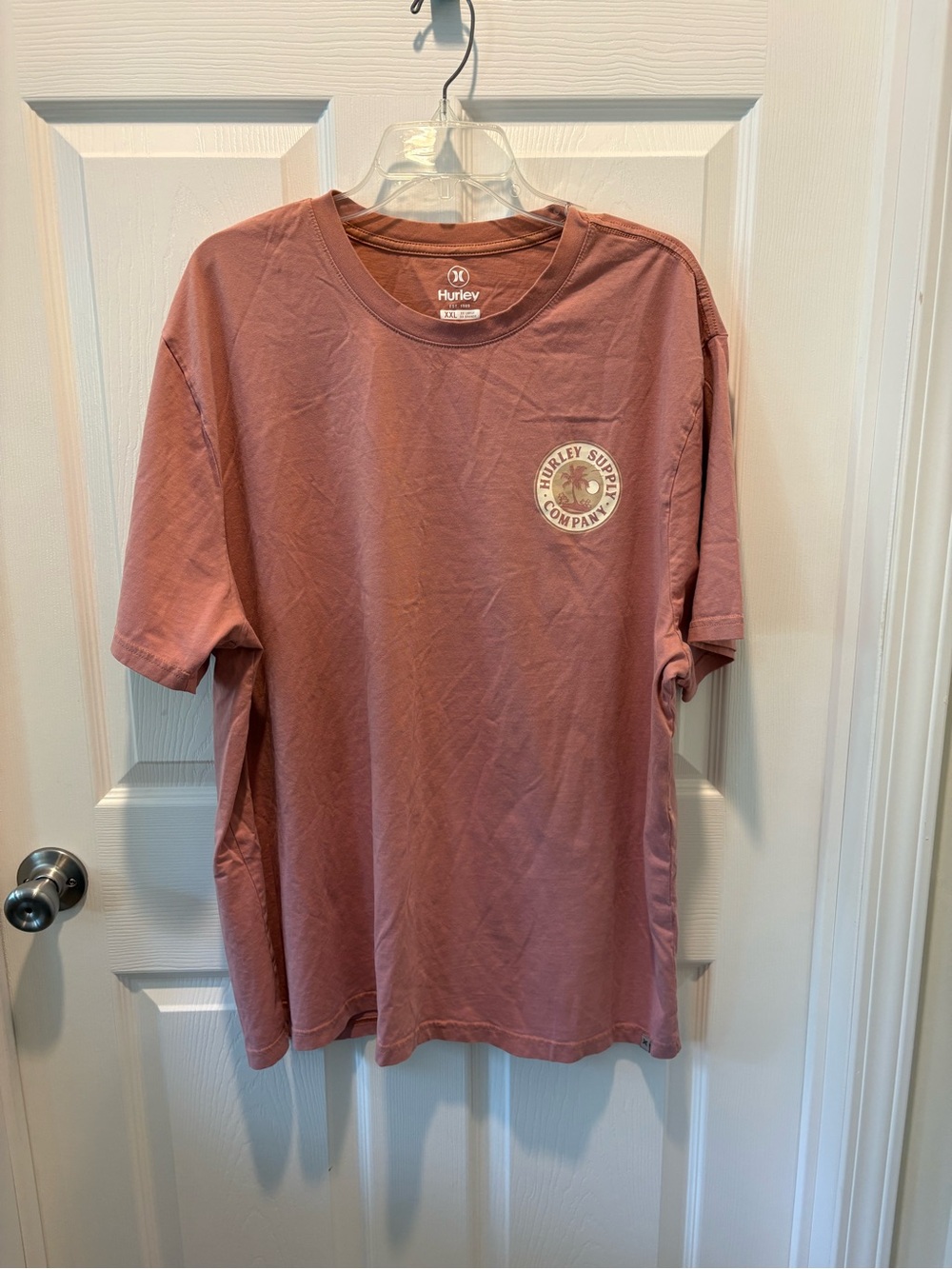 Hurley Men's Short Sleeve Tee in Dusty Rose